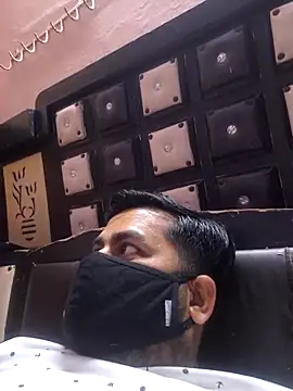 Snapshot of bobbyronak chatting on 20, 3, 2025 bobbyronak online show from 20, 3, 2025