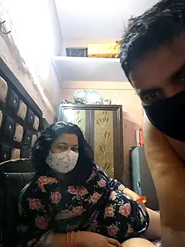 Snapshot of bobbyronak chatting on 1, 10, 2025 bobbyronak online show from 1, 10, 2025