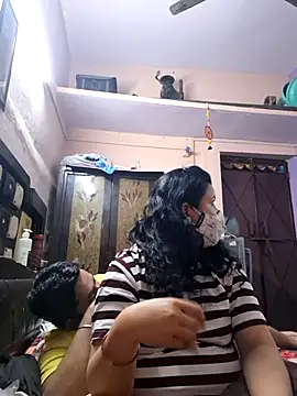 Snapshot of bobbyronak chatting on 5, 12, 2025 bobbyronak online show from 5, 12, 2025