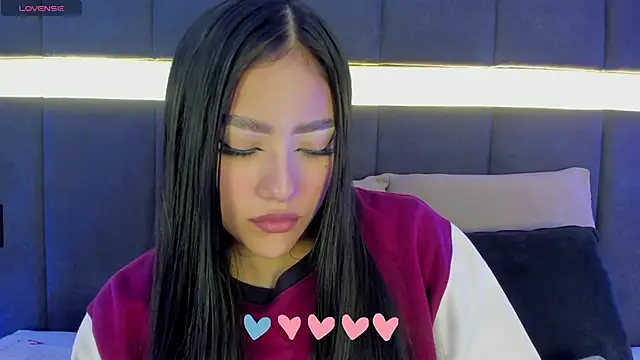 nicolle pierce online show from 15, 2, 2025