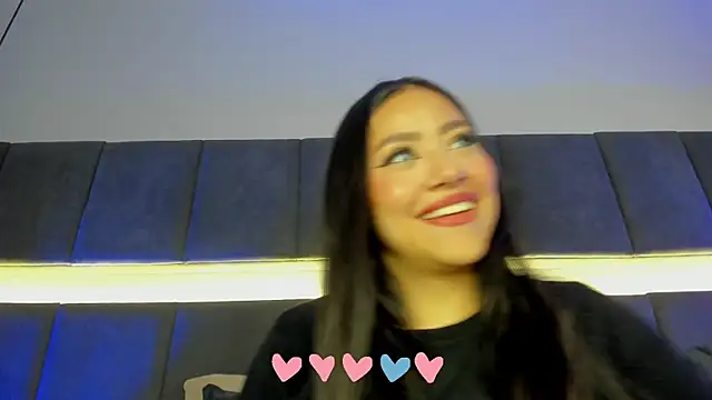 nicolle pierce online show from 17, 2, 2025