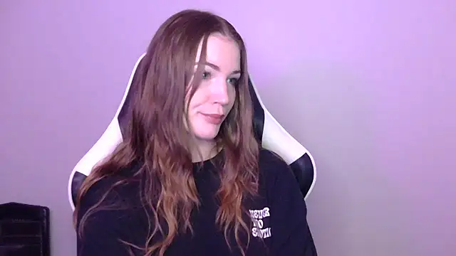 Snapshot of KLEOKILLS chatting on 3, 10, 2025 KLEOKILLS online show from 3, 10, 2025