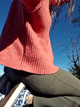 Snapshot of KSwonderland6 chatting on 20, 10, 2025 KSwonderland6 online show from 20, 10, 2025