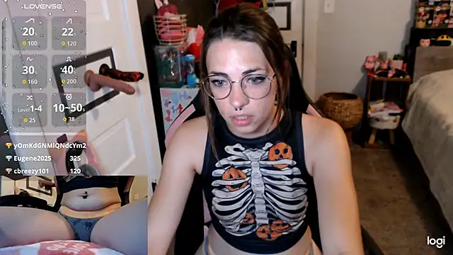 Snapshot of KSwonderland6 chatting on 31, 10, 2025 KSwonderland6 online show from 31, 10, 2025