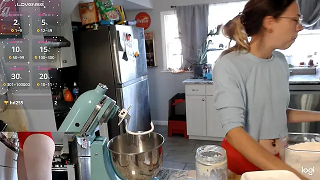 Snapshot of KSwonderland6 chatting on 4, 11, 2025 KSwonderland6 online show from 4, 11, 2025