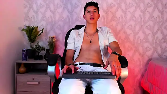 Snapshot of Dorianmistery2322_ chatting on 14, 12, 2024 Dorianmistery2322 online show from 14, 12, 2024