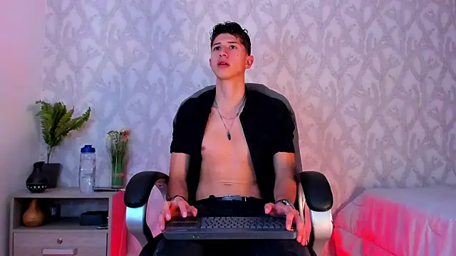 Snapshot of Dorianmistery2322_ chatting on 22, 1, 2025 Dorianmistery2322 online show from 22, 1, 2025