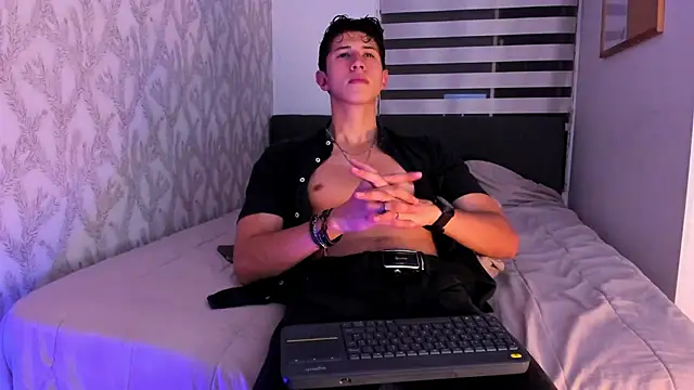 Snapshot of Dorianmistery2322_ chatting on 25, 2, 2025 Dorianmistery2322 online show from 25, 2, 2025