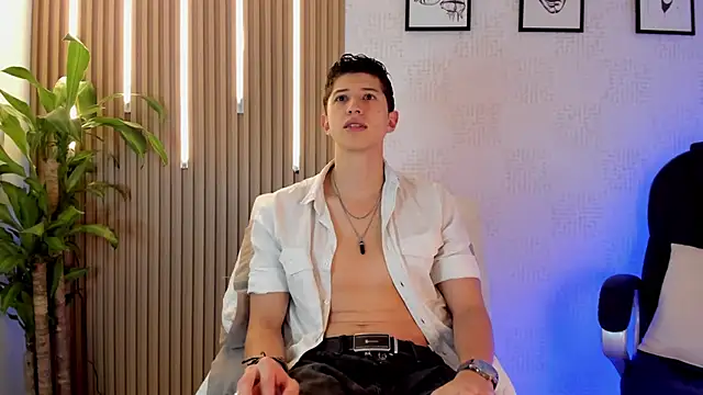 Snapshot of Dorianmistery2322_ chatting on 27, 11, 2025 Dorianmistery2322 online show from 27, 11, 2025