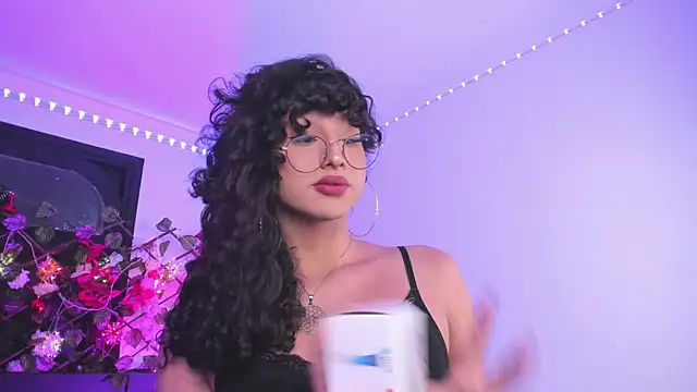 Heka Prudence online show from 16, 12, 2024