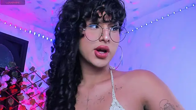 Heka Prudence online show from 28, 1, 2025