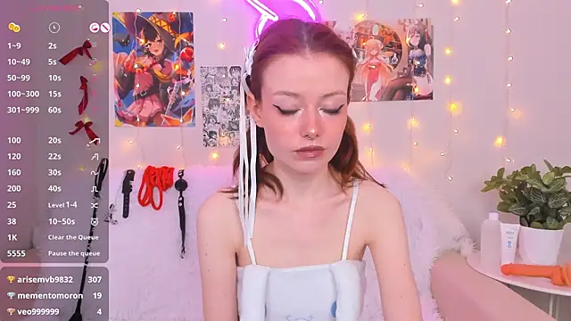 Snapshot of Ari_lavellan chatting on 10, 1, 2025 Ari lavellan online show from 10, 1, 2025