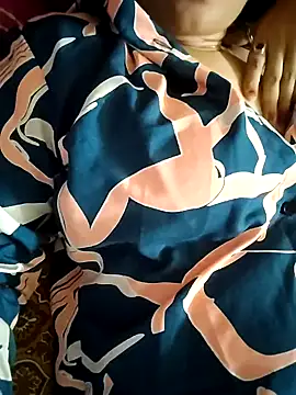 Royalgirl667 online show from 10, 12, 2024