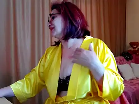 EdithCharm online show from 11, 3, 2025