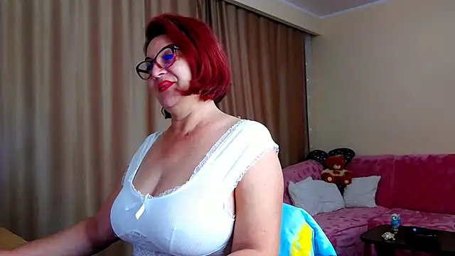 EdithCharm online show from 4, 10, 2025