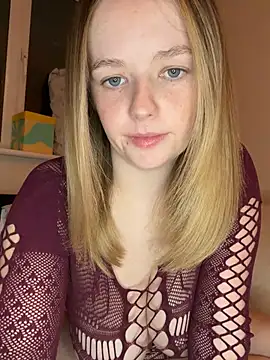 Sophiesinxx online show from 6, 3, 2026