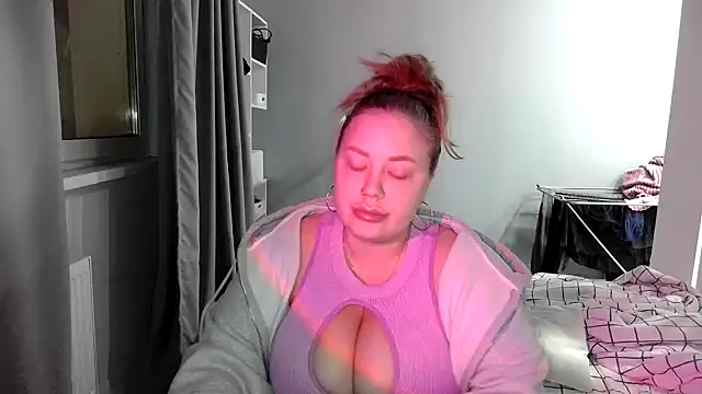 96CHloe96 online show from 23, 2, 2025