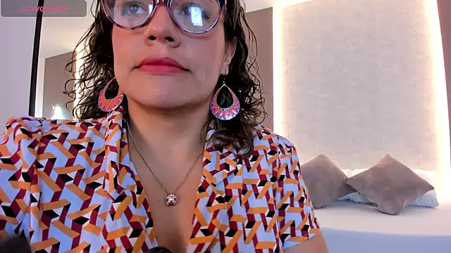 Snapshot of gipsela_gomez chatting on 11, 9, 2025 gipsela gomez online show from 11, 9, 2025