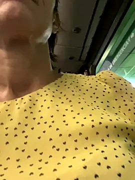 MireyaTorresGu online show from 9, 9, 2025