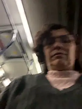 MireyaTorresGu online show from 12, 1, 2026