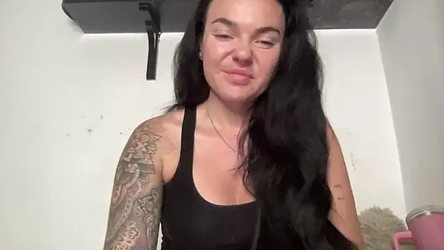 yorkshiregal online show from 9, 10, 2025