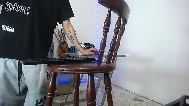 Zacktk7 online show from 18, 1, 2025