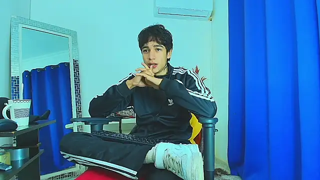 Zacktk7 online show from 19, 2, 2025