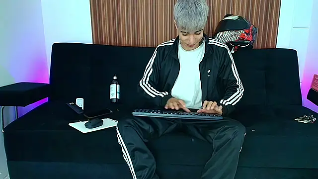 Zacktk7 online show from 7, 3, 2025