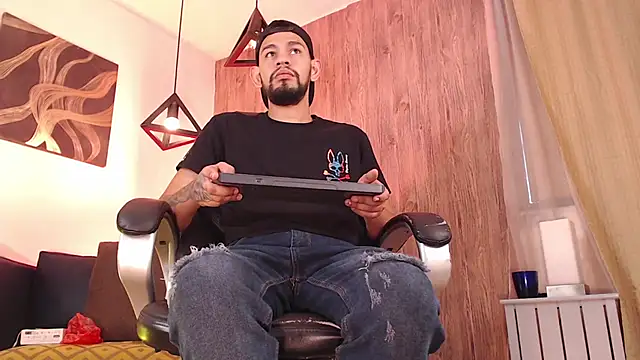 Snapshot of Bedobigcock chatting on 29, 1, 2025 Bedobigcock online show from 29, 1, 2025