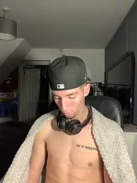 MikesWood21 online show from 5, 12, 2024