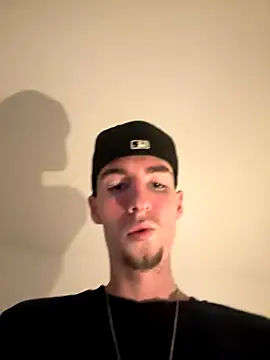 MikesWood21 online show from 19, 10, 2025