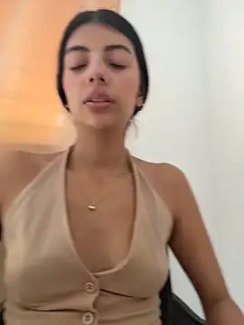 Baby Niels online show from 6, 4, 2026