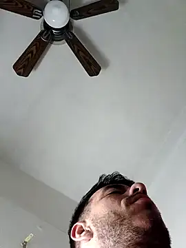 Snapshot of jhonyhot9292 chatting on 6, 2, 2026 jhonyhot9292 online show from 6, 2, 2026