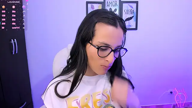 mariaan m  online show from 4, 1, 2025