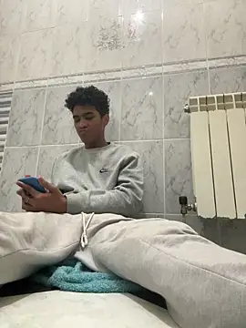 Ryan-hot online show from 13, 12, 2025