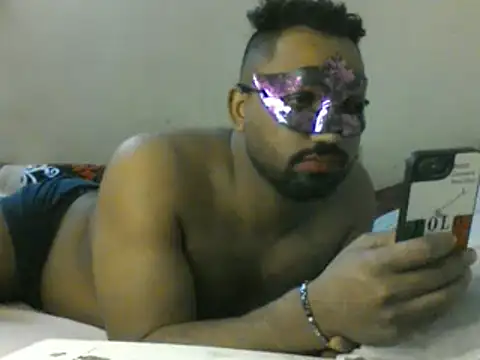 Snapshot of medo232586 chatting on 6, 12, 2024 medo232586 online show from 6, 12, 2024