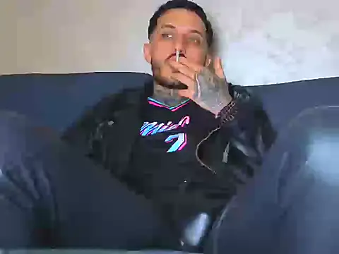 MentoXXL online show from 9, 11, 2025