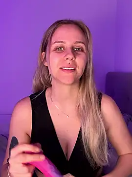 lunawolf21 online show from 27, 2, 2026