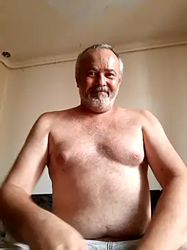 Snapshot of GayPourToi chatting on 2, 8, 2026 GayPourToi online show from 2, 8, 2026
