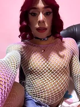 Snapshot of Diana_2003 chatting on 3, 12, 2025 Diana 2003 online show from 3, 12, 2025