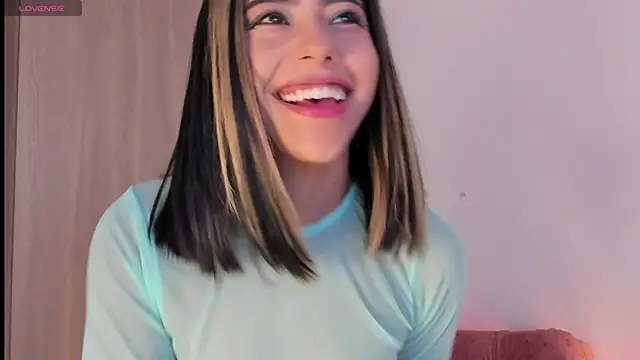 AndreaVelasco online show from 25, 2, 2026