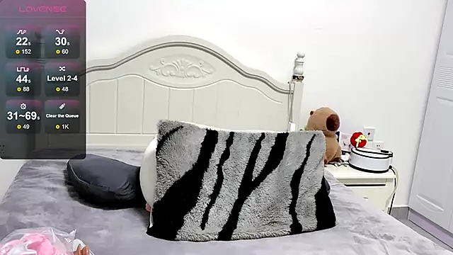 MMiao-66u online show from 30, 1, 2025