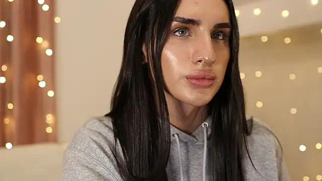 Kim Oberlin  online show from 31, 1, 2025