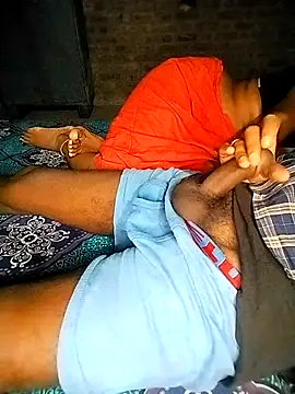 Snapshot of kumarigirl chatting on 2, 11, 2025 kumarigirl online show from 2, 11, 2025