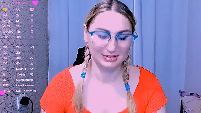 Snapshot of JaneLaJewel chatting on 17, 11, 2025 JaneLaJewel online show from 17, 11, 2025