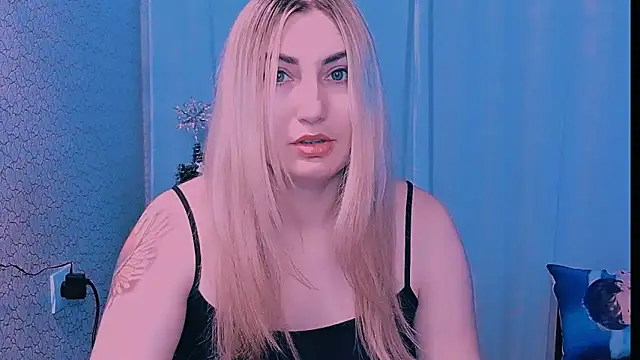 Snapshot of JaneLaJewel chatting on 16, 12, 2025 JaneLaJewel online show from 16, 12, 2025