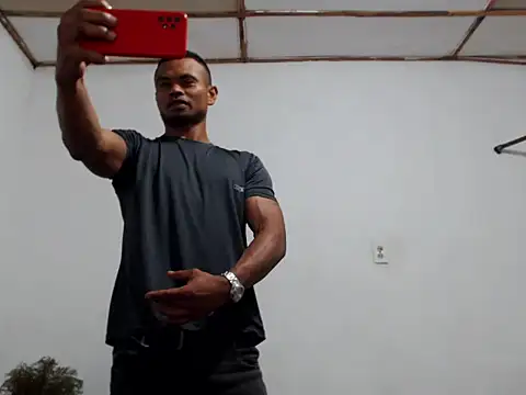 fernandez latinblackk online show from 30, 12, 2024