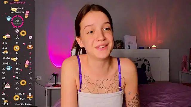 Sweet Evva online show from 10, 11, 2025