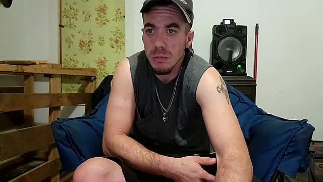 Snapshot of ScubaStevex chatting on 18, 12, 2024 ScubaStevex online show from 18, 12, 2024