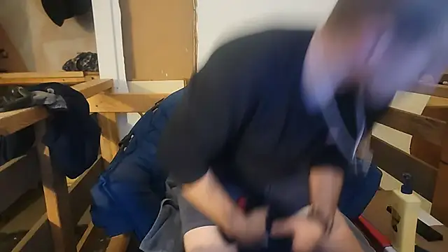 Snapshot of ScubaStevex chatting on 26, 12, 2024 ScubaStevex online show from 26, 12, 2024